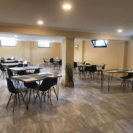 Riva Hotel Kobuleti Bagian luar foto