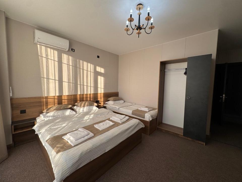 Riva Hotel Kobuleti Bagian luar foto