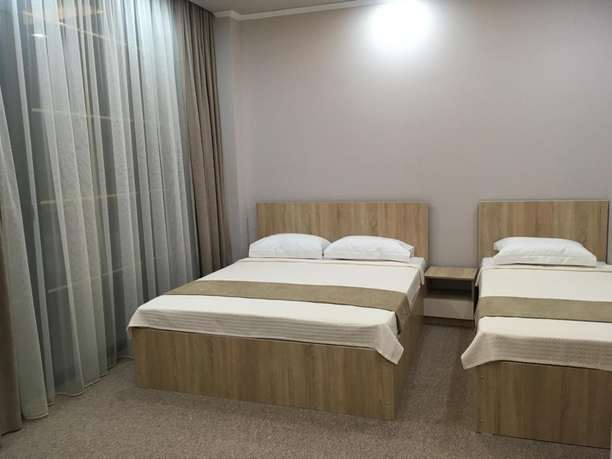 Riva Hotel Kobuleti Bagian luar foto